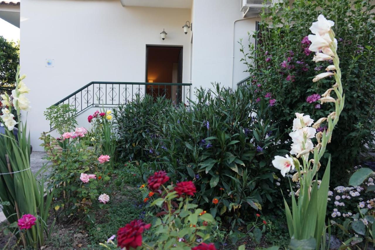 Villa Nikolaou Parga Exterior foto