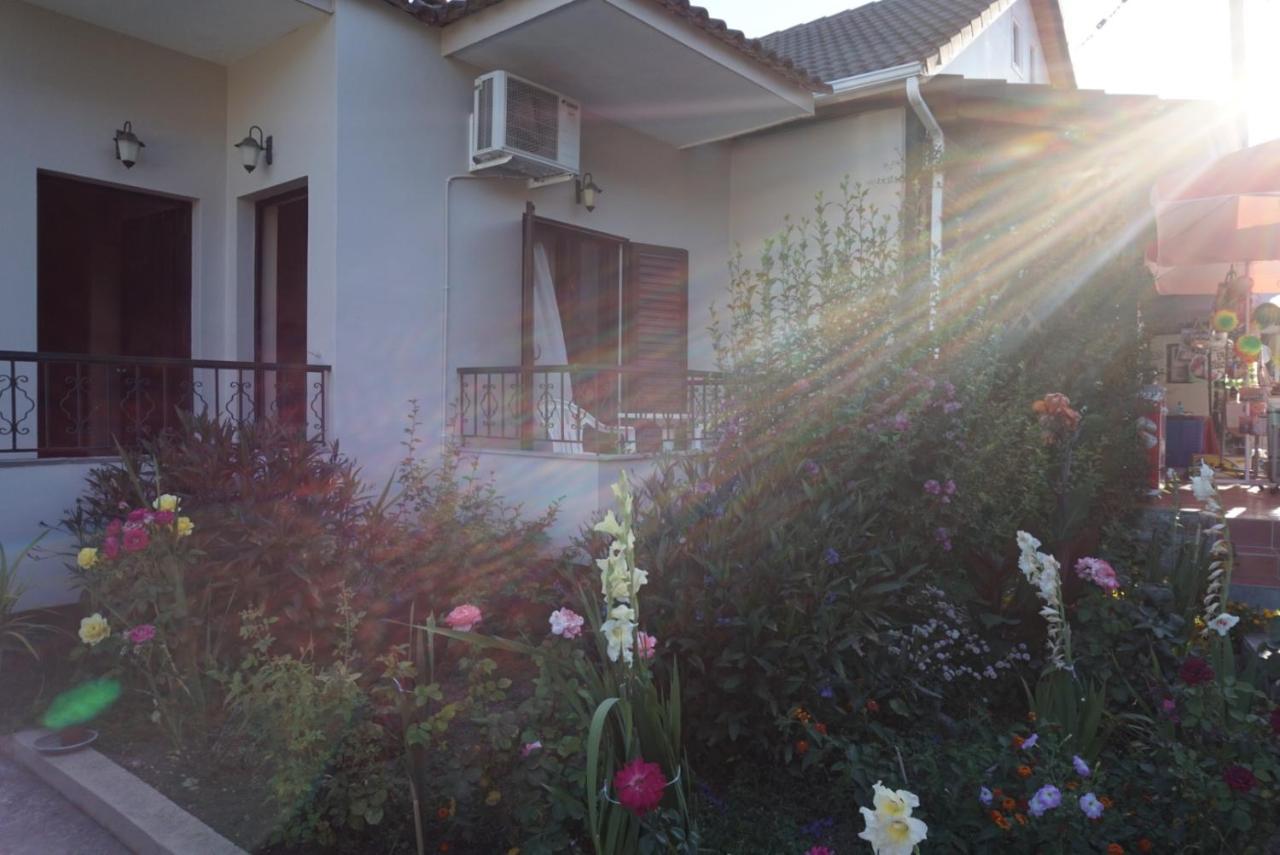 Villa Nikolaou Parga Exterior foto