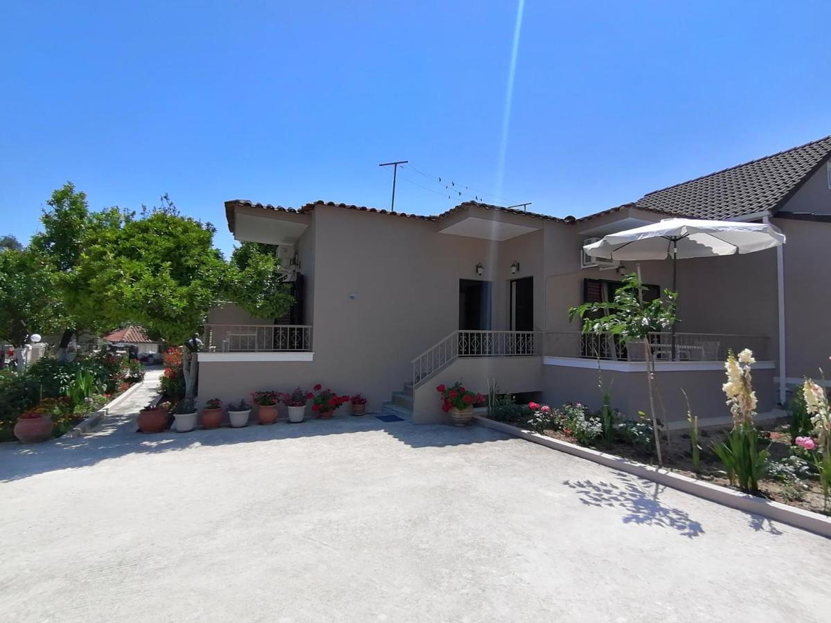 Villa Nikolaou Parga Exterior foto