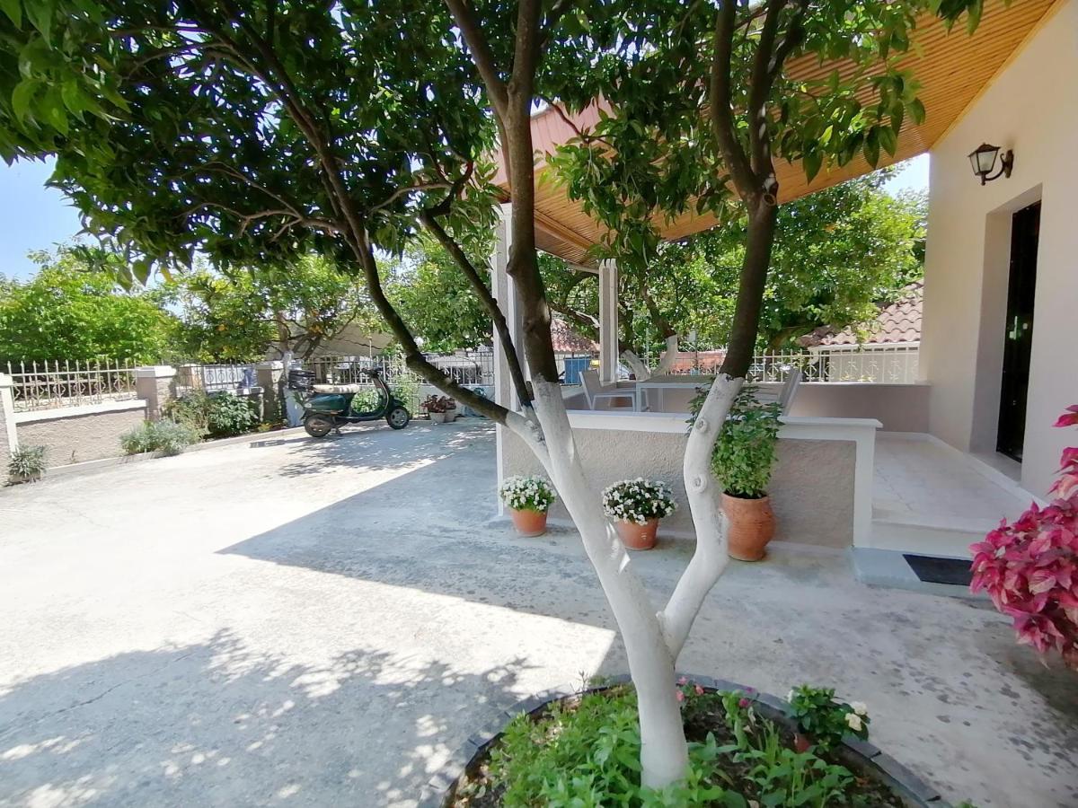 Villa Nikolaou Parga Exterior foto