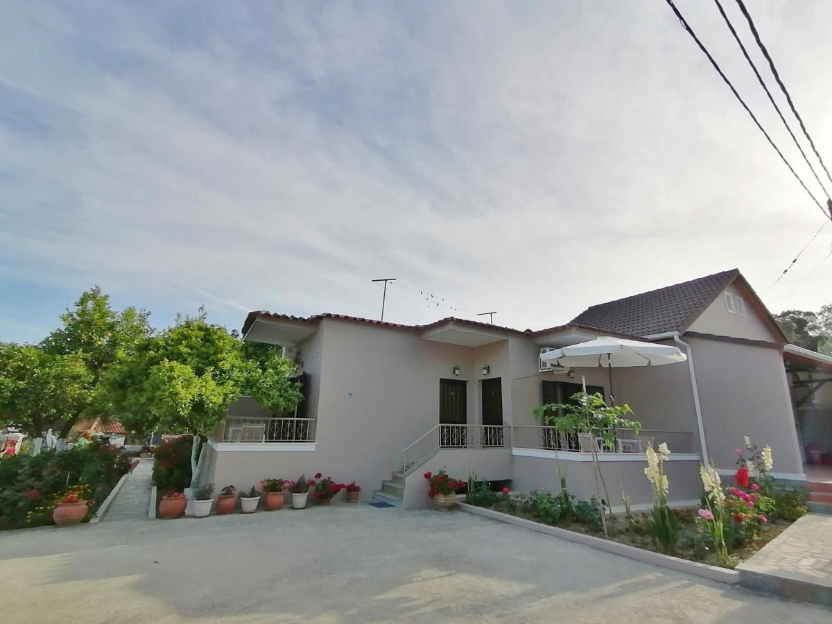 Villa Nikolaou Parga Exterior foto