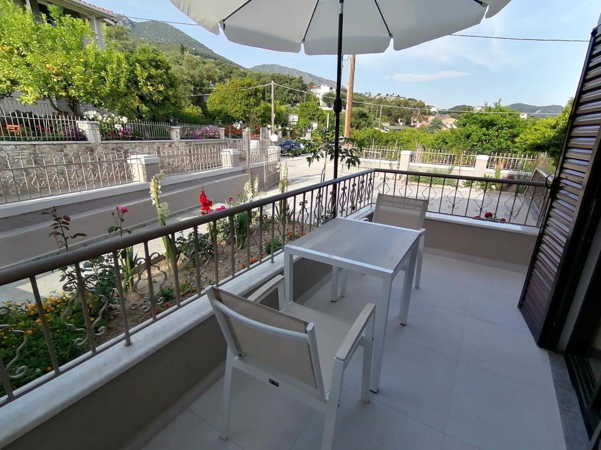 Villa Nikolaou Parga Exterior foto