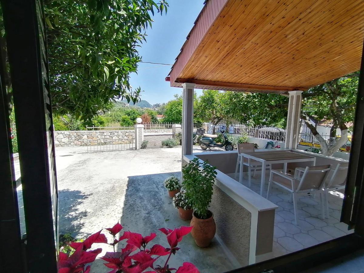 Villa Nikolaou Parga Exterior foto